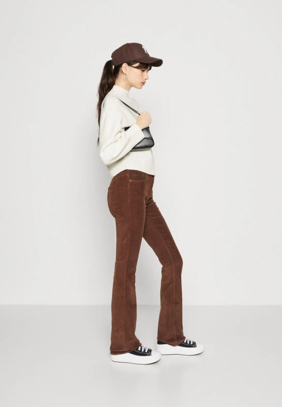 202ace678d3066eff00d56151f0f2a7f.jpg