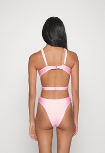 ff20fdaaef801fde53a3e1f2c154d262.jpg