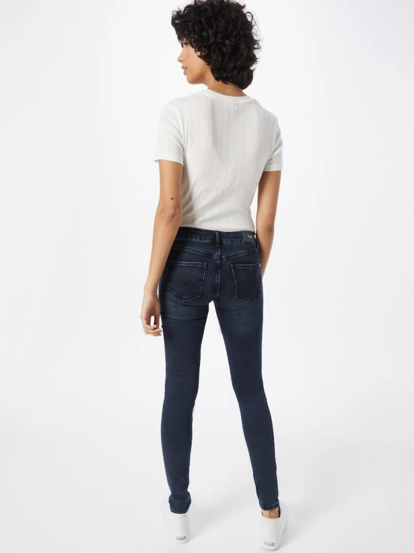 4f40642d045c52b028516acd63cc3be4.jpg