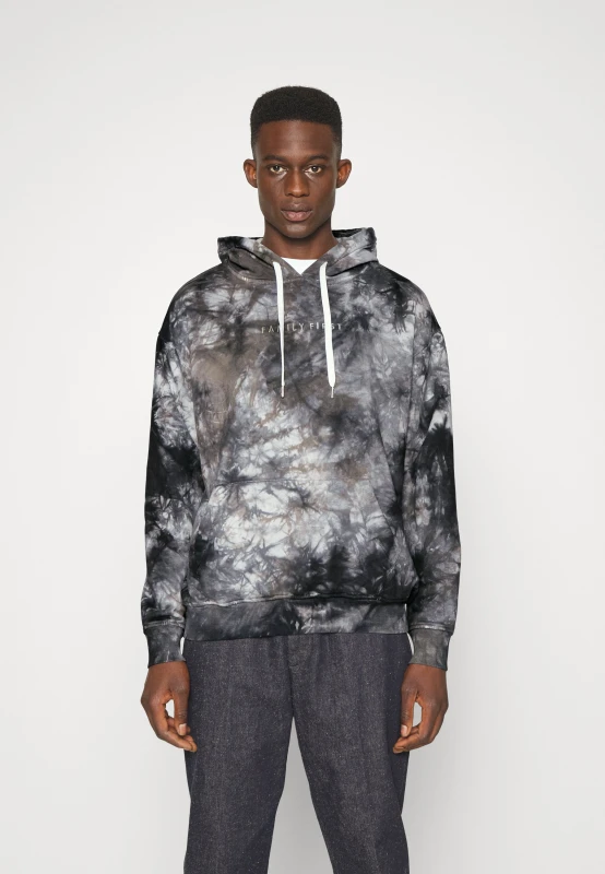 3e23fa8d322f9c232a4fb49ad1bee1c9.jpg