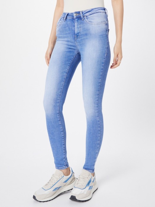 de262fd5ea04d968ad73468bc0223eed.jpg