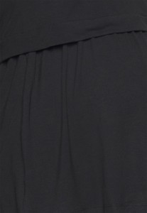 af2f650bf5772d1cdbfd6c1b7555527e.jpg
