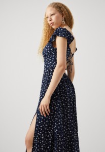 0f15485a7758d6e160f25909f2c3cd11.jpg