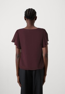 e76e6e2f87b2aecfe2ddc66eccbf50e7.jpg