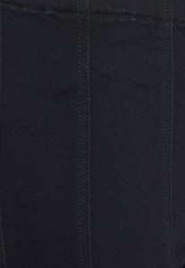23018175_6.jpg