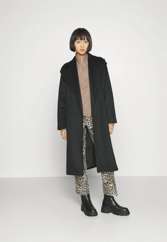 a83587a9e1eec3abf07119aa4c558f22.jpg