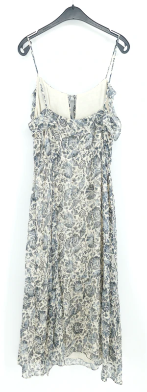 0f436d8df3640cca0d8ab3b148765ef4.jpg