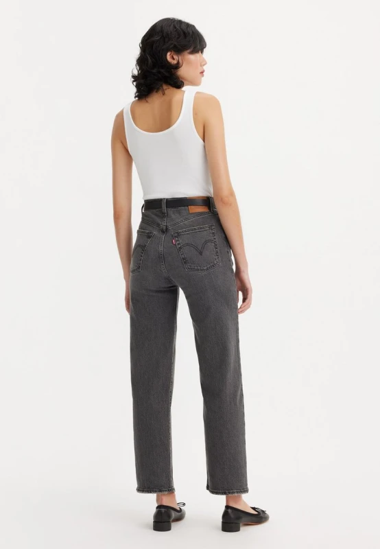 d4715151b8eb5bf23f959056cad2a445.jpg