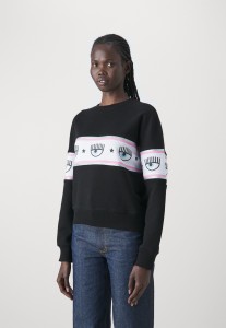16dfa3f684947be42e54844bd7b6cb73.jpg