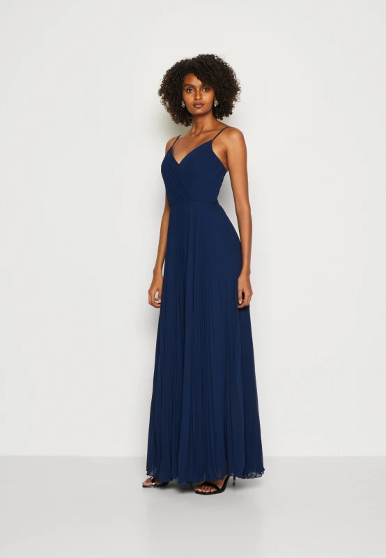 bf5ce48d83cbdcf99ee798cf7d835f14.jpg