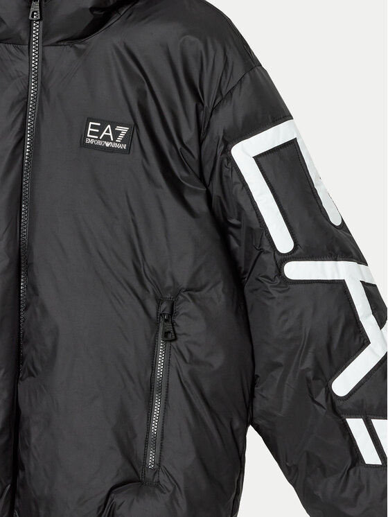 b1d9d7777dab0dfd72f70b01eb303f15.jpg