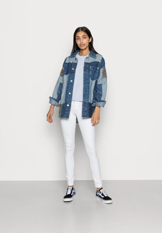 41ff254010a0f7519e5be014f8b378b5.jpg