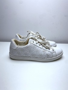 346a0ca2e0e9631eaeefd882c71de885.jpg