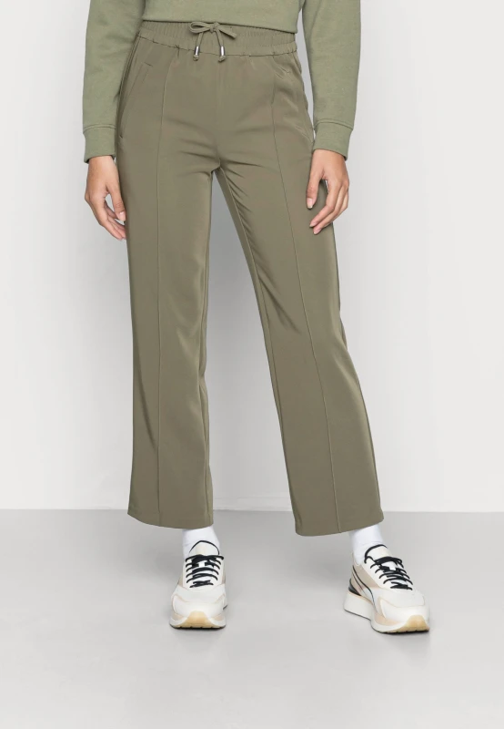 c72da692cdc7135ad00a12f4e8615090.jpg