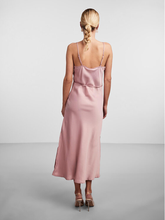 6d5c494f55e3053d69db77b5f4be87e4.jpg
