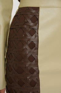 18496467_4.jpg