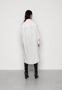 25922450_2.jpg