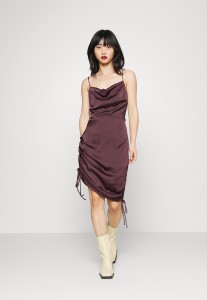 ad08a3d132c3a07ff5b650bb9fa9bd07.jpg