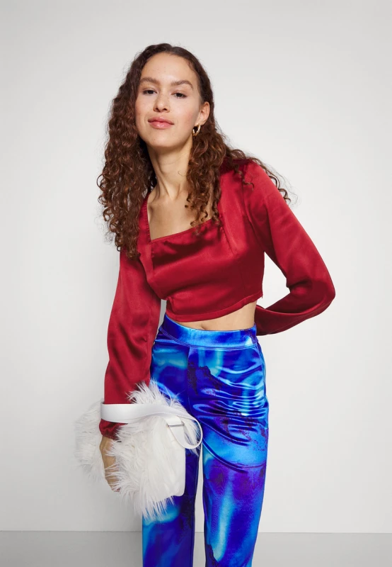 56a5b2e2dec0c9ad125d06e35fa81929.jpg