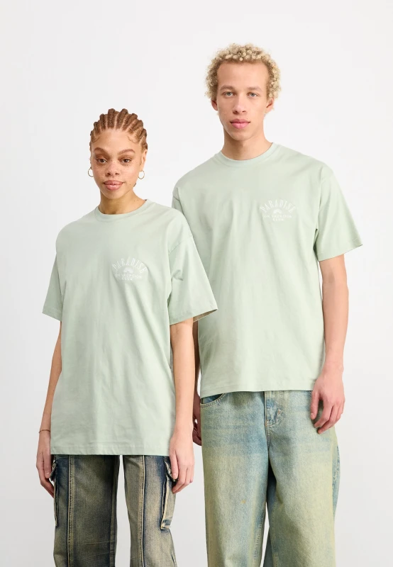 106bf9ed0d577e93983a686e65968416.jpg