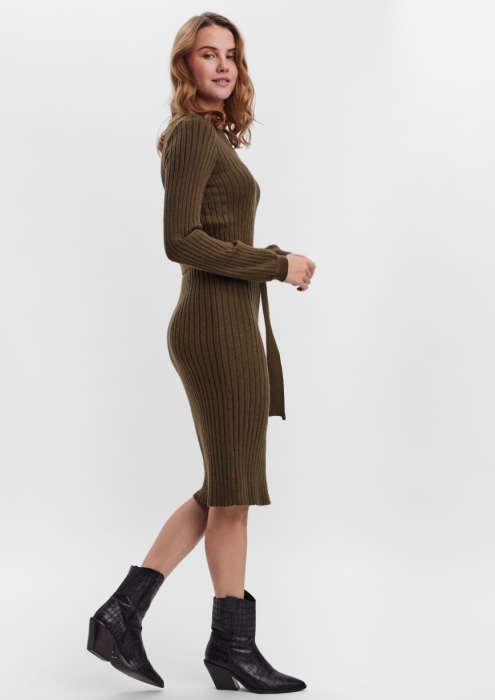 45c51a89d1a3391a9ef618b65e672ba4.png
