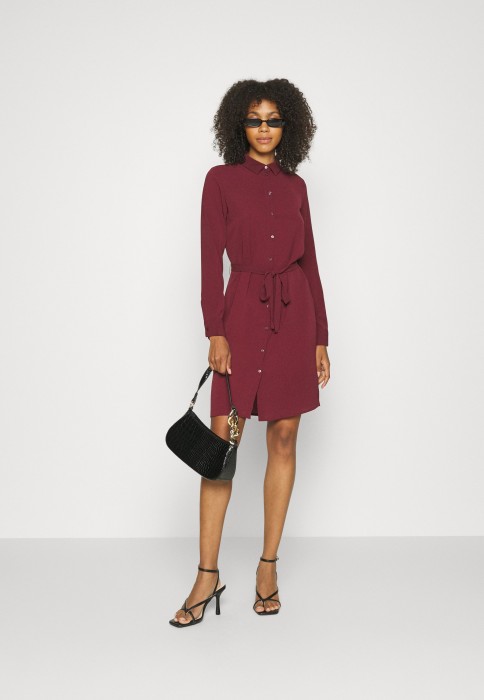 96b885ffada8fec21e82c05216fce1f0.jpg