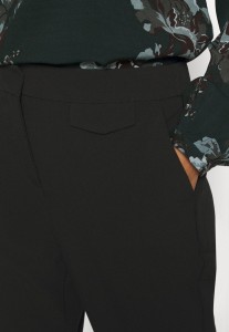 16622775_4.jpg