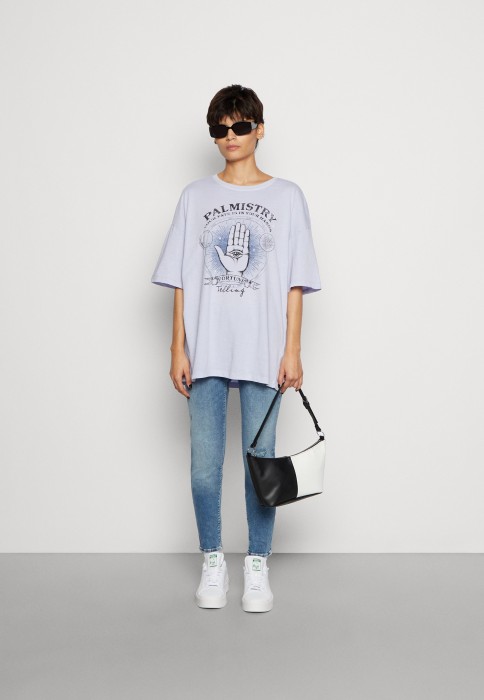 5e84a5b7b757c7376076869cd2c14961.jpg