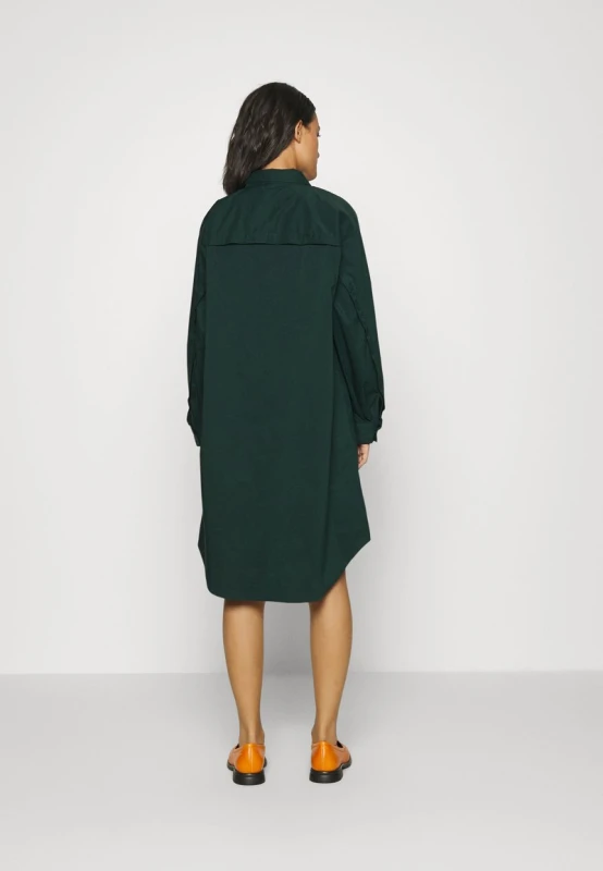 4165163e889af1be4ab35f3bc6999bb1.jpg
