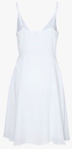 18051132_1.jpg