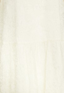 18614317_2.jpg
