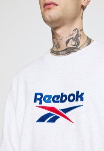 19958831_4.jpg