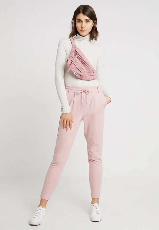 79ef53b867017c43926ca6a16d8a4be9.jpg