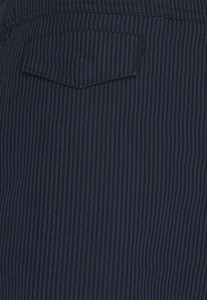 22147057_3.jpg