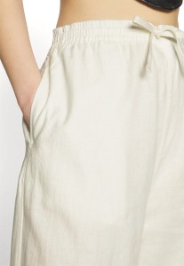 ce7897dba249e355705ae0393d9930eb.jpg