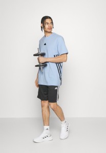7af68ad7205dc7c8cea8987cc045d89e.jpg