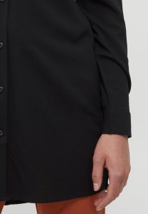 25937860_4.jpg