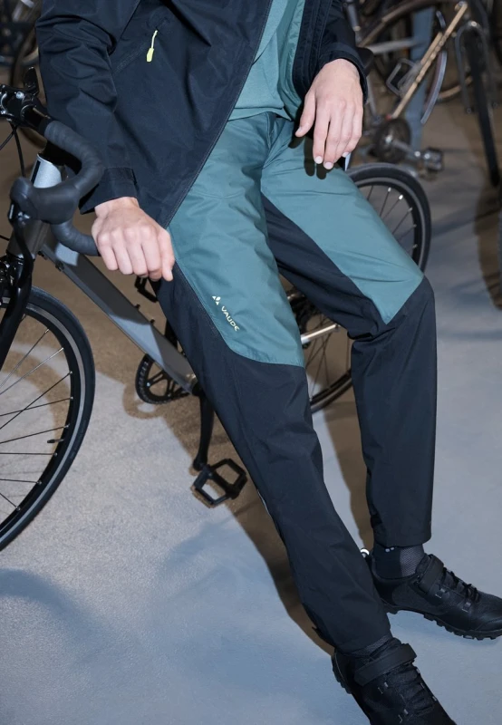 26226647_3.jpg