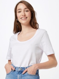 26555460_1.jpg