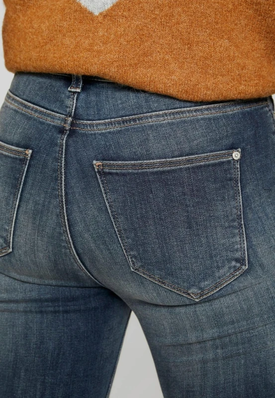 26574307_3.jpg