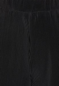 df26c113ed5f21b7de030aeadc9eefd3.jpg