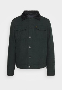 eb9a4f284296df4100ab5fd386a1fc20.jpg