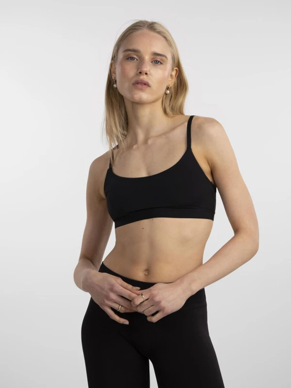 7dff75c14c649a3731f1f6c4a155d6e0.jpg