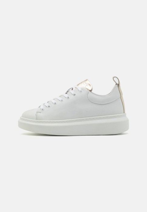 5e625747d00f00e6a4cc4ec7c2073648.jpg