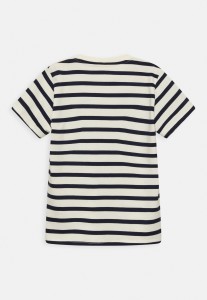 9d19924e9615a003867cf4a766169035.jpg