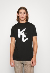 219fd8d7409b400ee0ac32a451e352f0.jpg