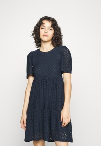 d43b4a34ddd01ac8a732cdd14d0337b7.jpg