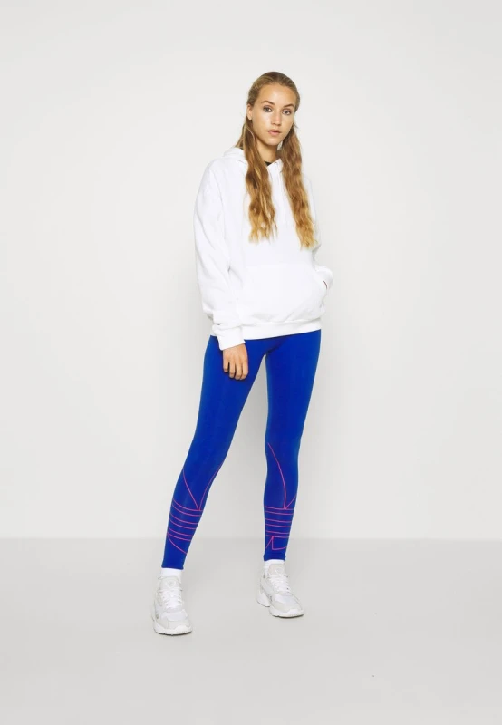 39b1301fe1482e8f8058aa9b5e8c5e4f.jpg