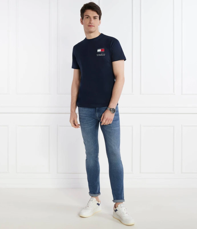 d802758bcb18f7e335247c78071785de.jpg