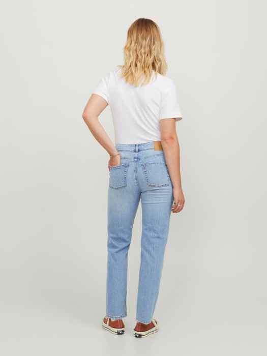 2e3709352791143babdc2d0c5bf15d56.jpg